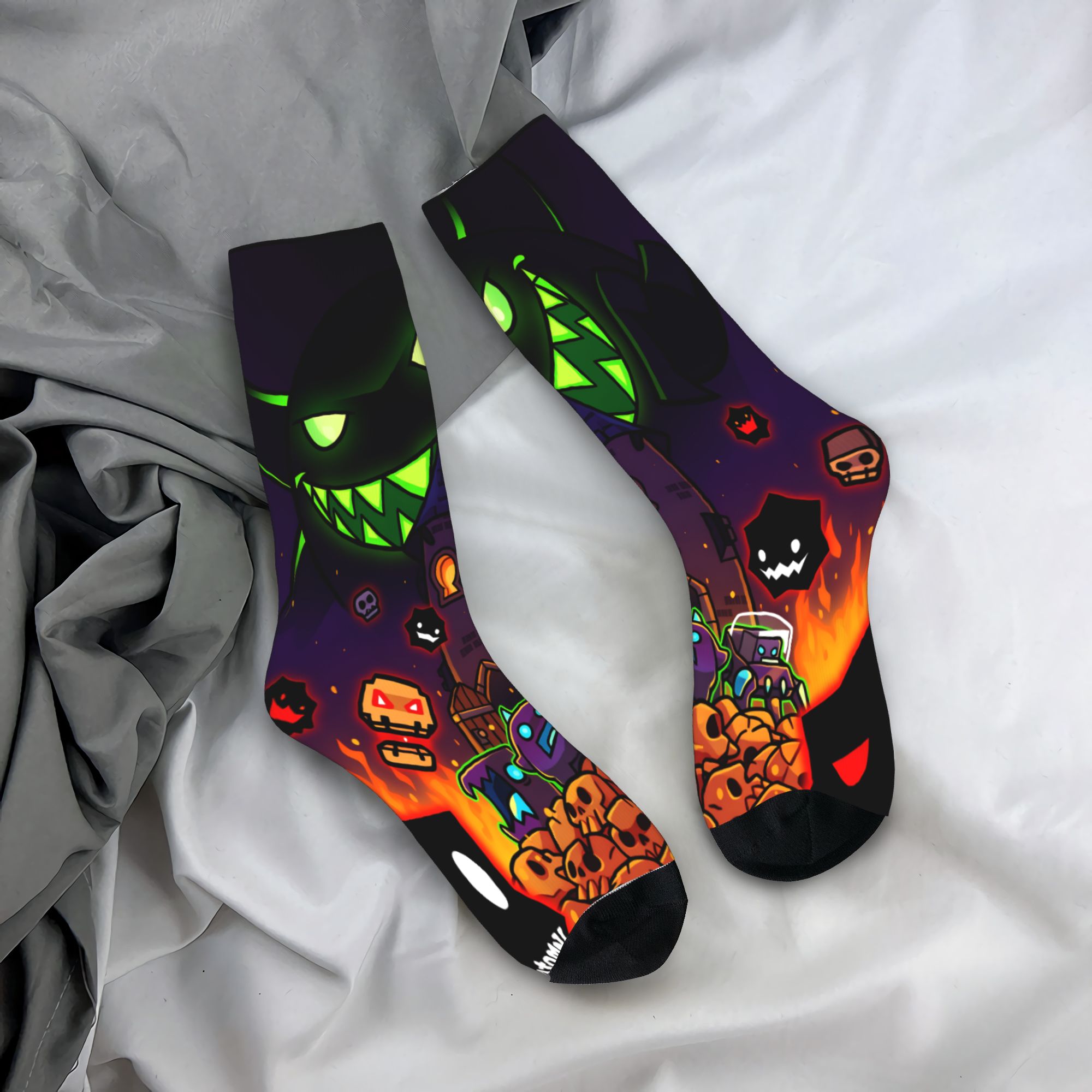 Gaming Accessories Ideas - Medias Dashed para juegos geométricos, calcetines