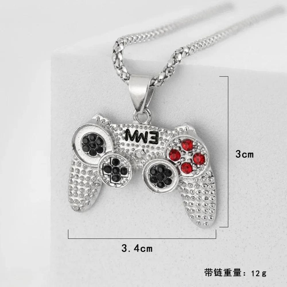 Collar con colgante de control - Gaming Accessories Ideas reseña y precio